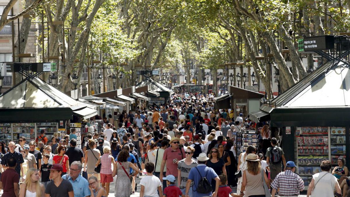 espana-es-el-destino-preferido-de-los-catalanes España es el destino preferido de los catalanes